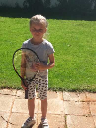 Tenis 19